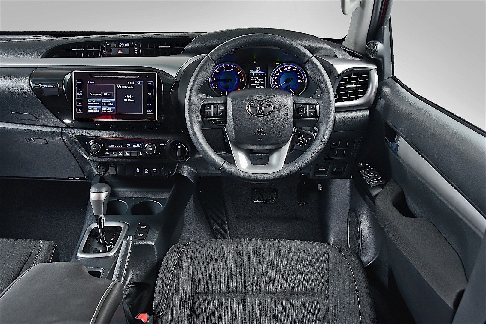 Toyota Hilux Double Cab photo 107