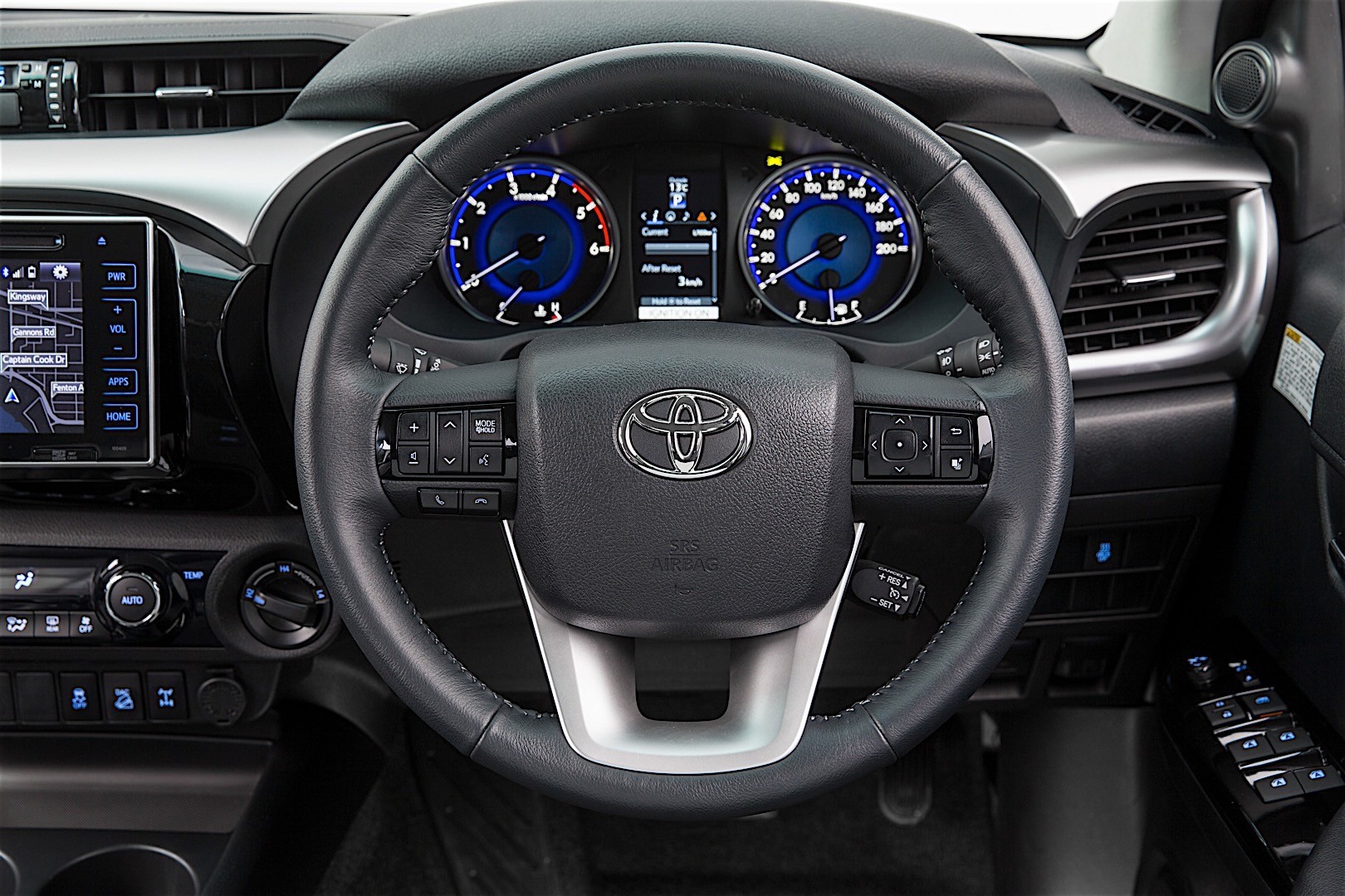 Toyota Hilux Double Cab photo 112