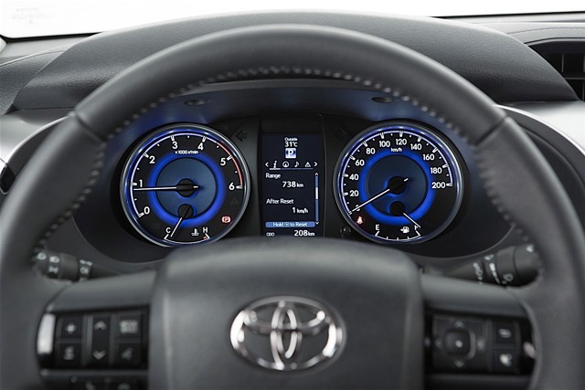 Toyota Hilux Double Cab photo 114