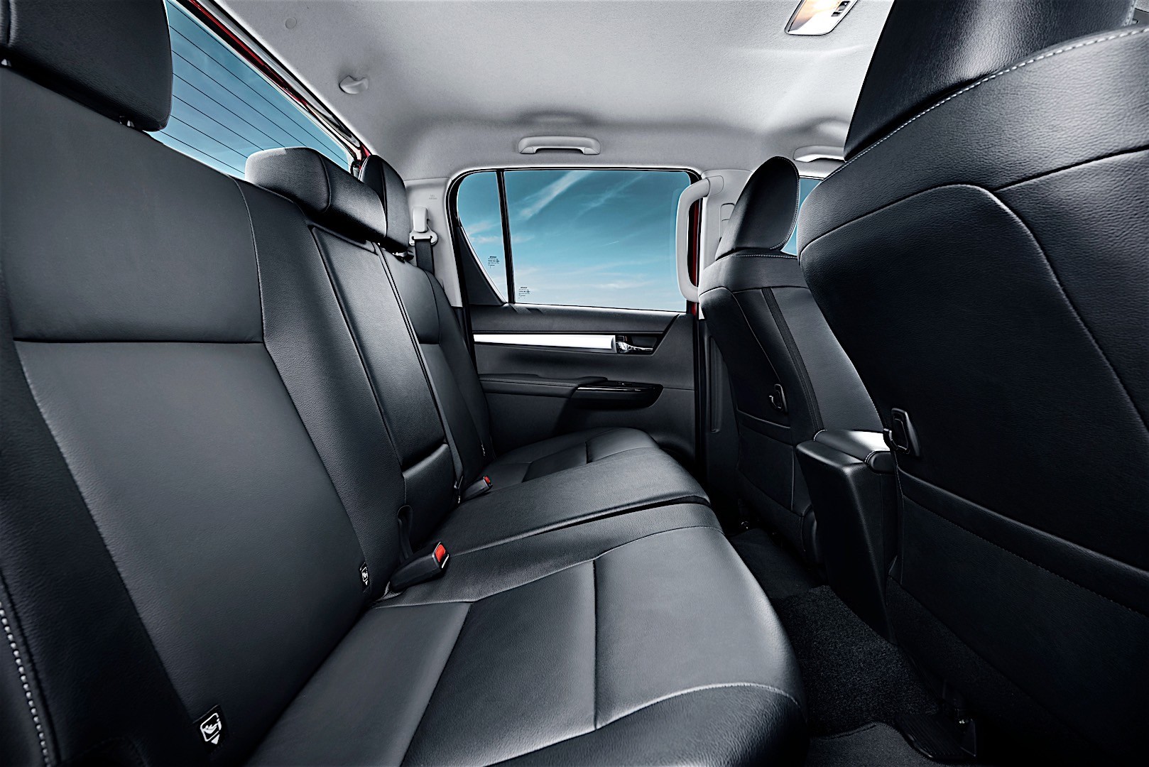 Toyota Hilux Double Cab photo 121