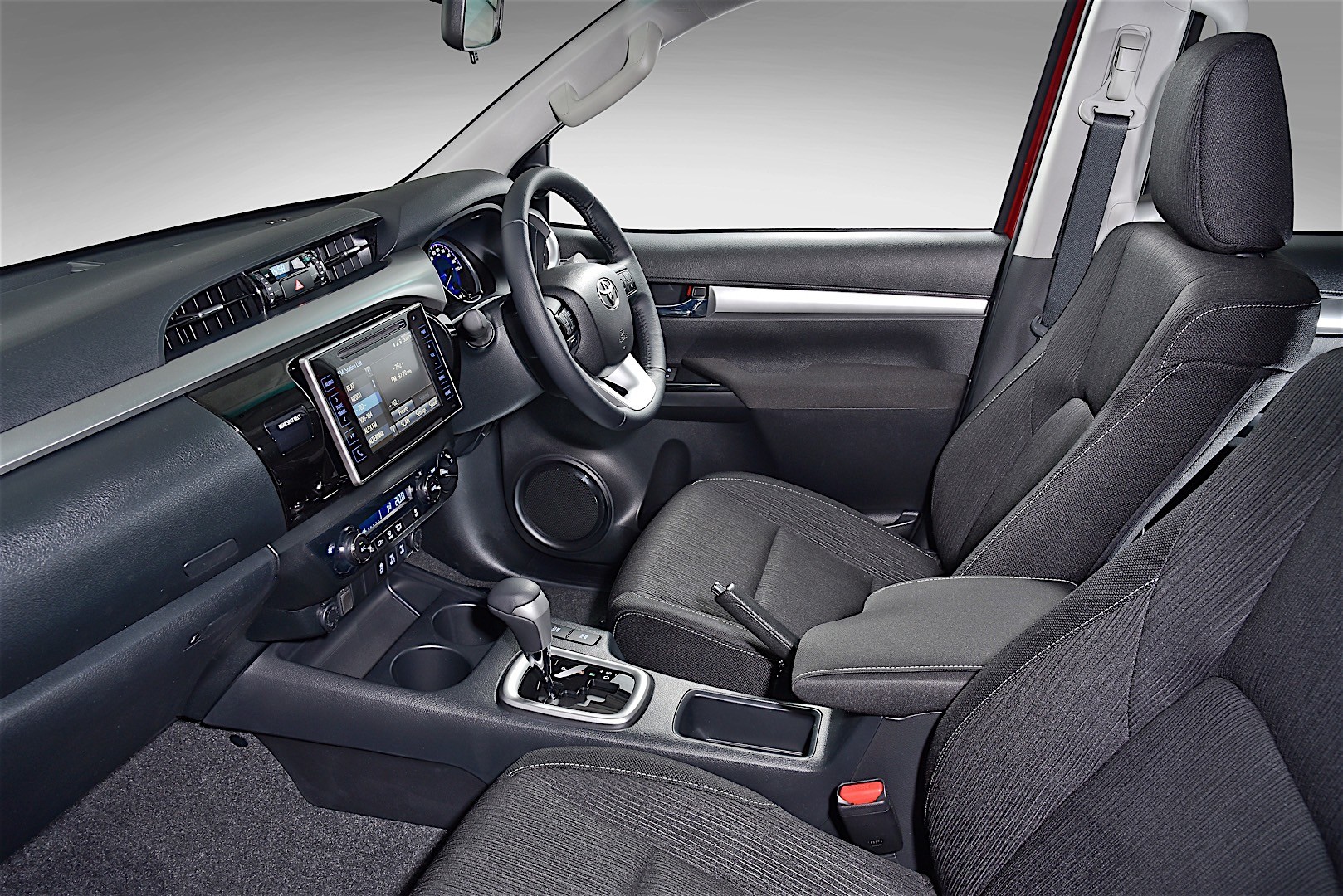 Toyota Hilux Double Cab photo 92