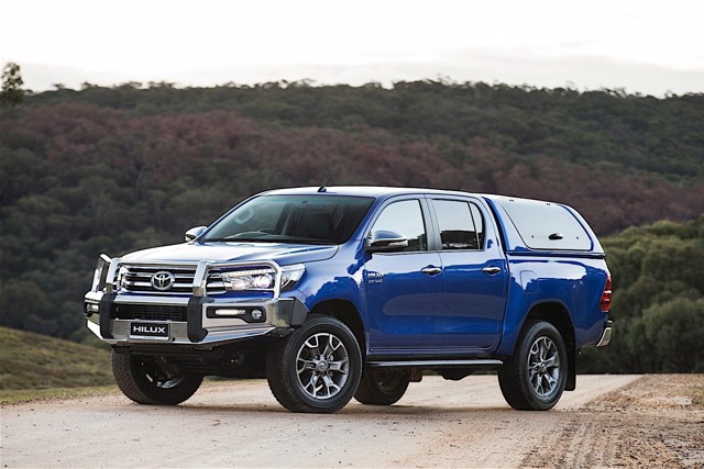Toyota Hilux Double Cab photo 32