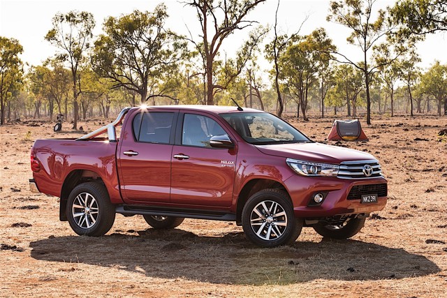 Toyota Hilux Double Cab photo 33