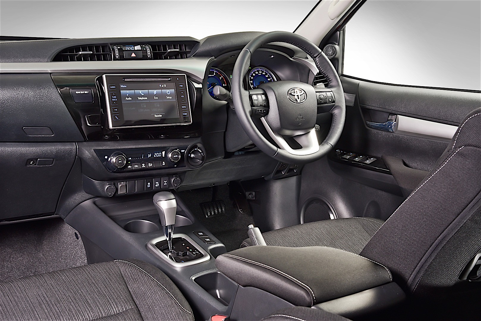 Toyota Hilux Double Cab photo 93