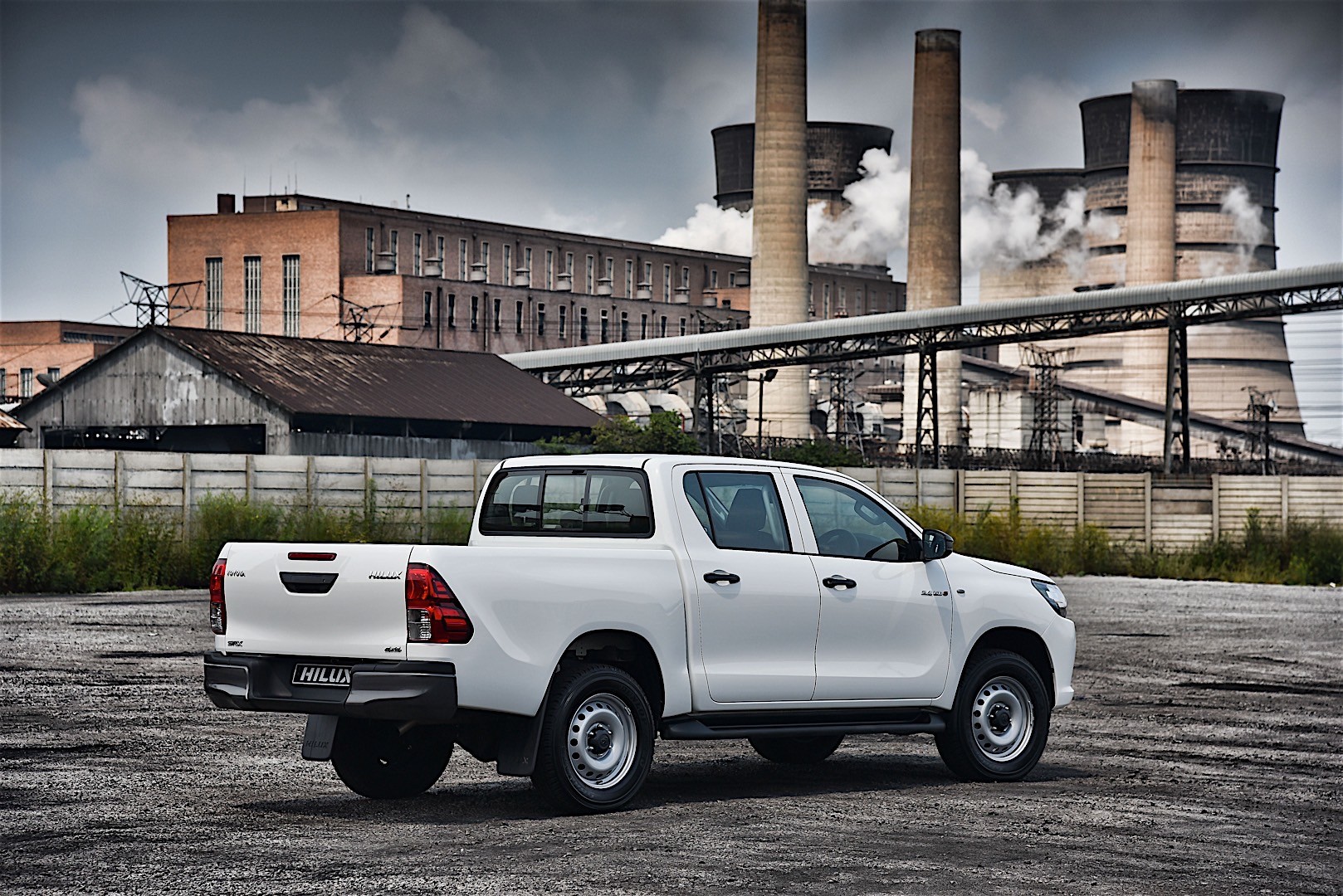 Toyota Hilux Double Cab photo 37