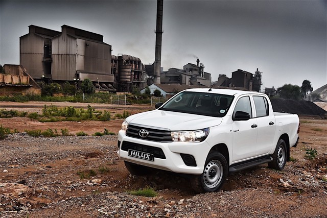 Toyota Hilux Double Cab photo 39