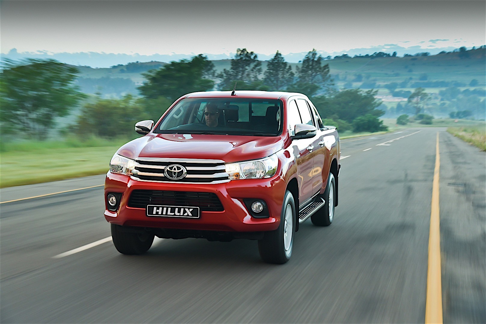 Toyota Hilux Double Cab photo 47