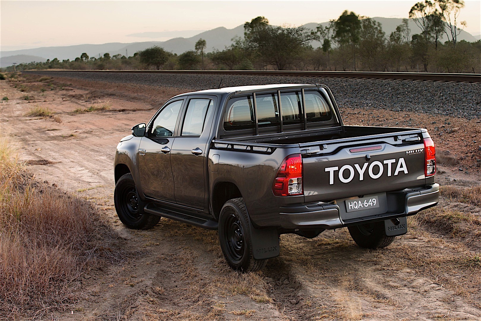 Toyota Hilux Double Cab photo 53