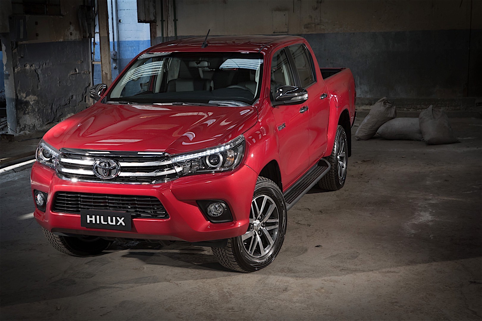 Toyota Hilux Double Cab photo 56