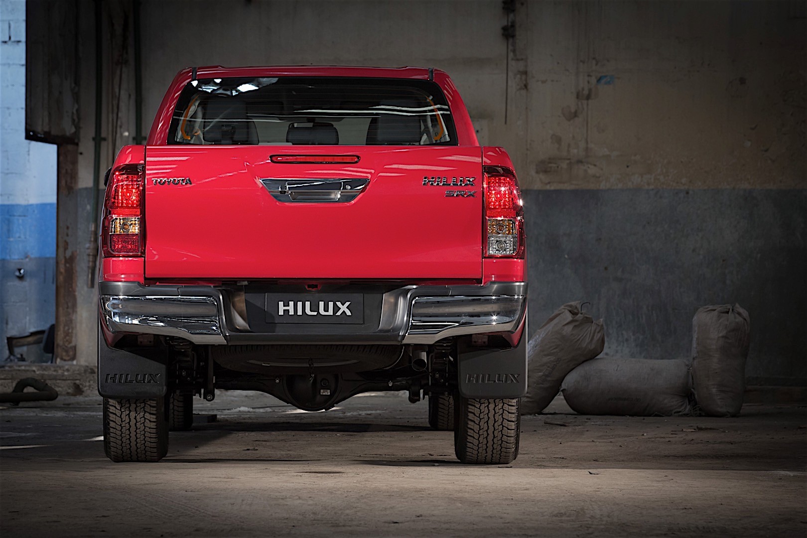 Toyota Hilux Double Cab photo 58