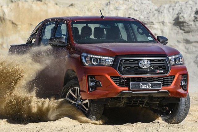 Toyota Hilux Double Cab photo 39