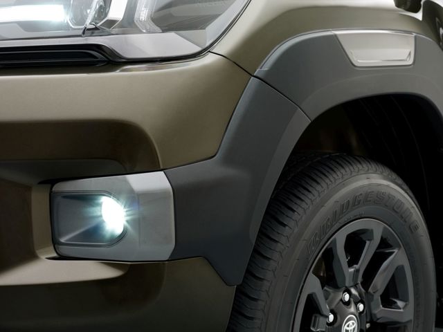 Toyota Hilux Double Cab photo 5