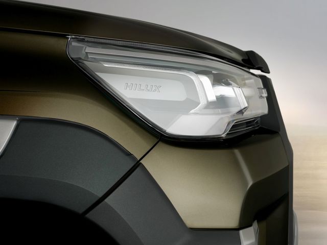 Toyota Hilux Double Cab photo 7