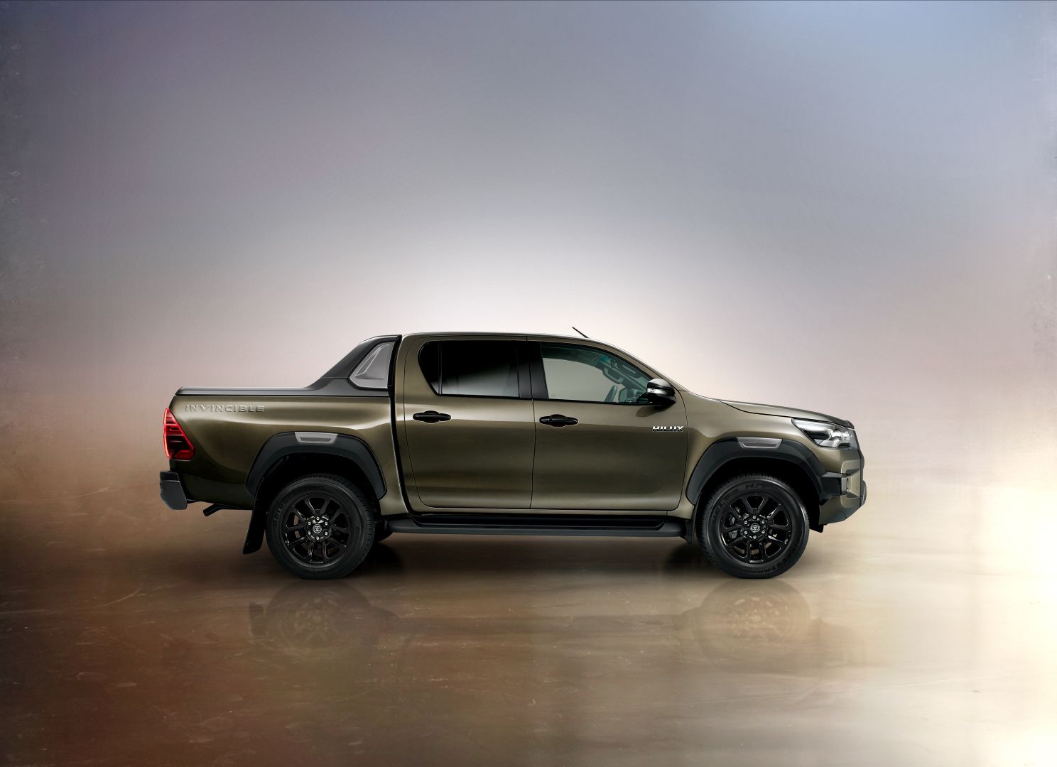 Toyota Hilux Double Cab photo 22