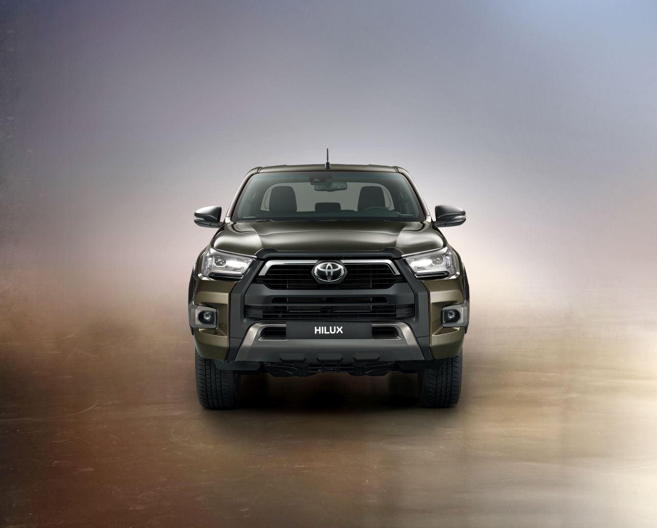 Toyota Hilux Double Cab photo 24