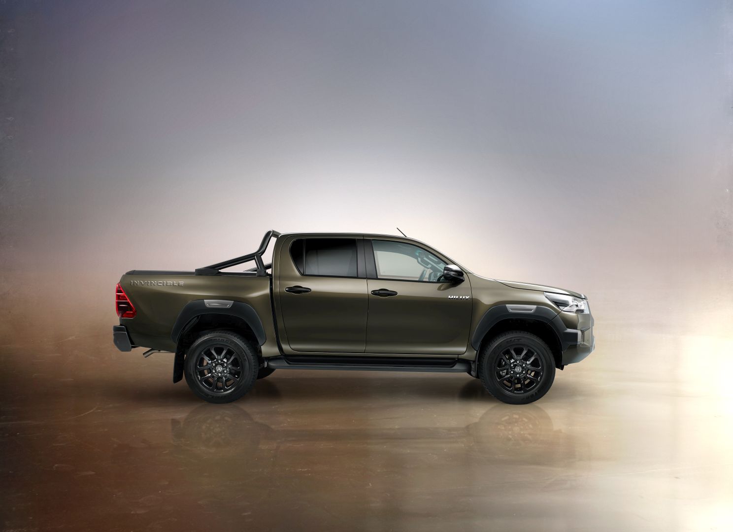 Toyota Hilux Double Cab photo 25