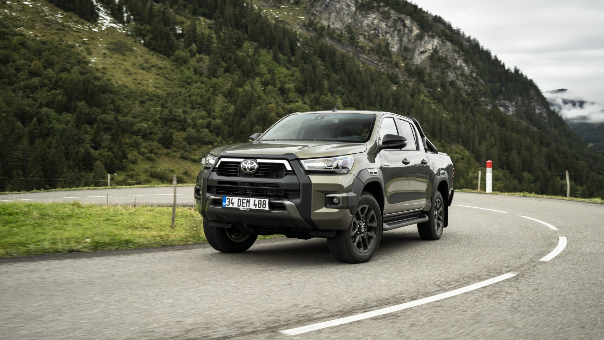 Toyota Hilux Double Cab photo 89