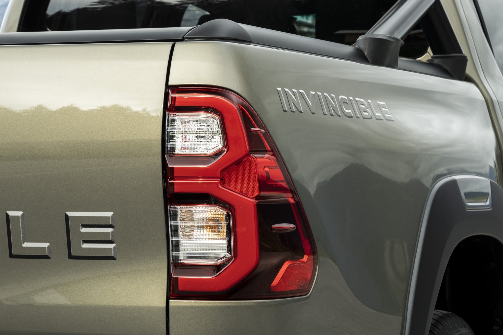 Toyota Hilux Double Cab photo 103