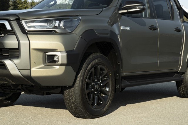 Toyota Hilux Double Cab photo 105
