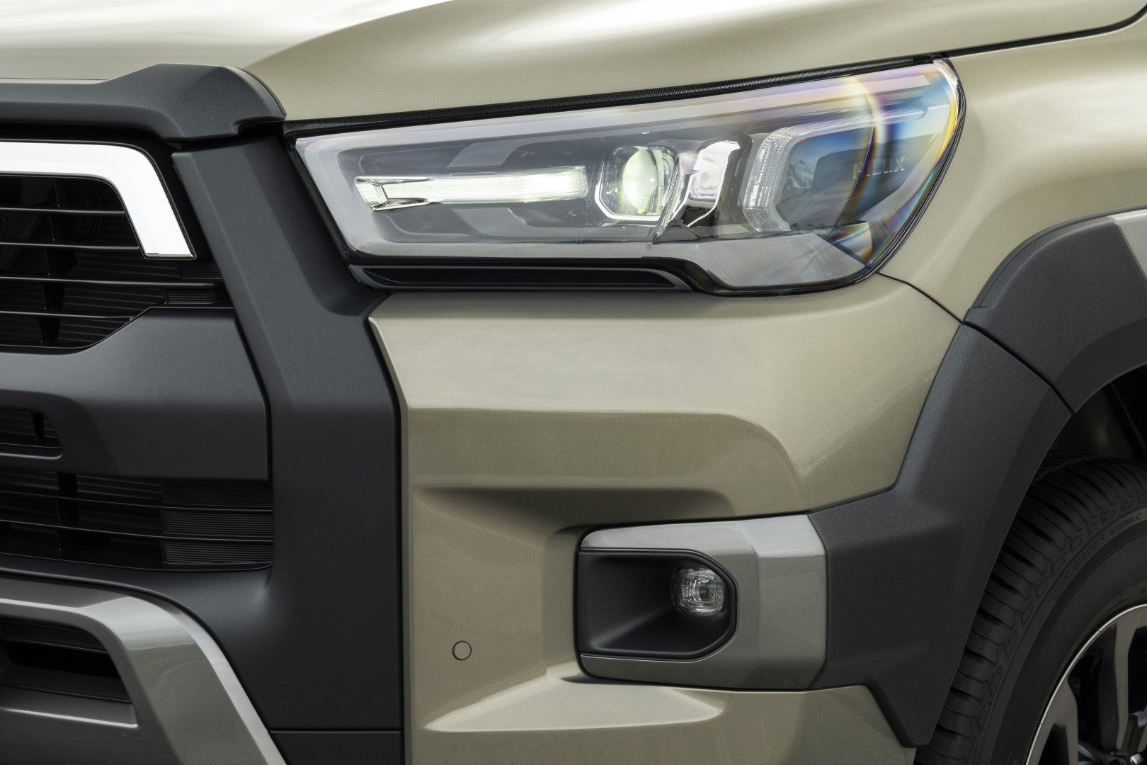 Toyota Hilux Double Cab photo 108