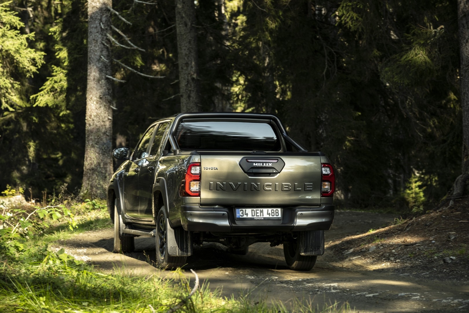 Toyota Hilux Double Cab photo 38