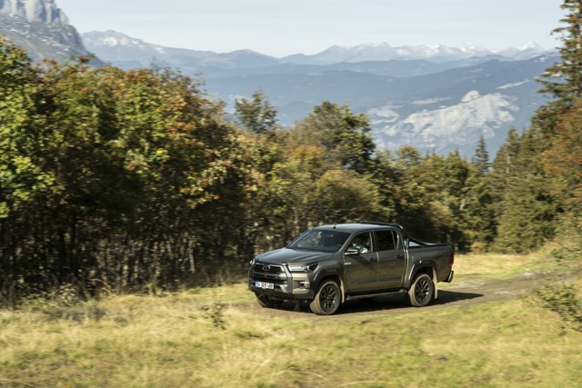 Toyota Hilux Double Cab photo 49