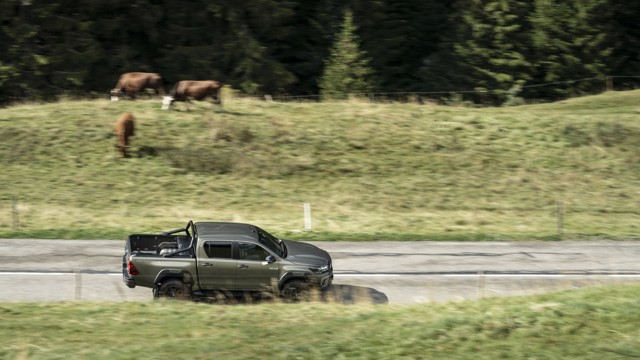 Toyota Hilux Double Cab photo 75
