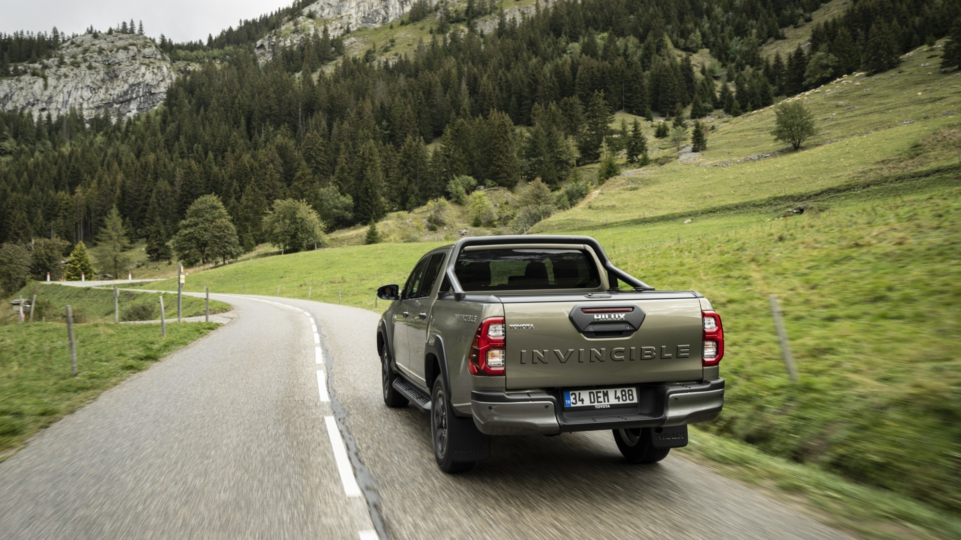 Toyota Hilux Double Cab photo 82