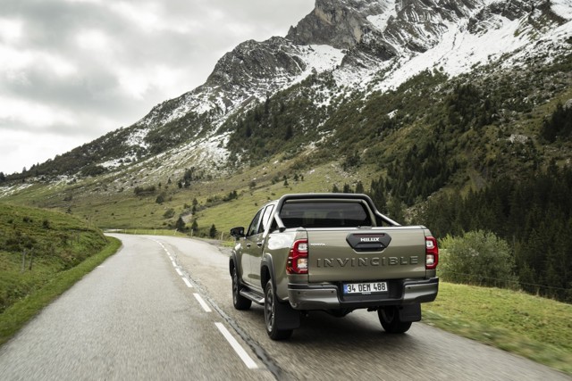 Toyota Hilux Double Cab photo 83