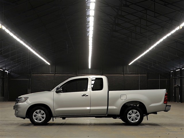 Toyota Hilux Extra Cab foto 5