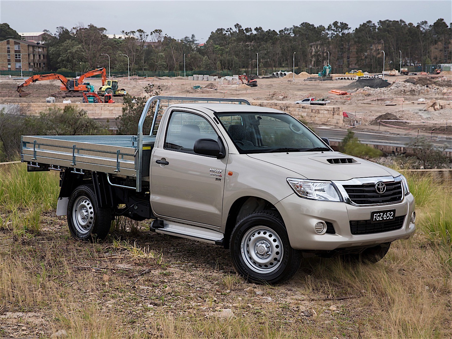 Toyota Hilux Single Cab photo 18