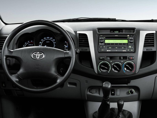 Toyota Hilux photo 18