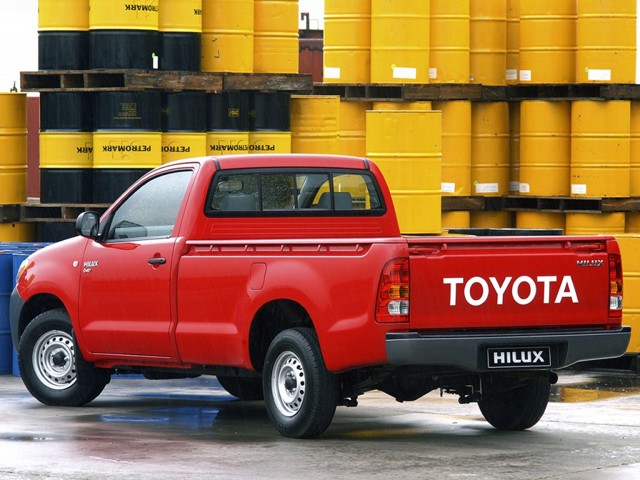 Toyota Hilux photo 16