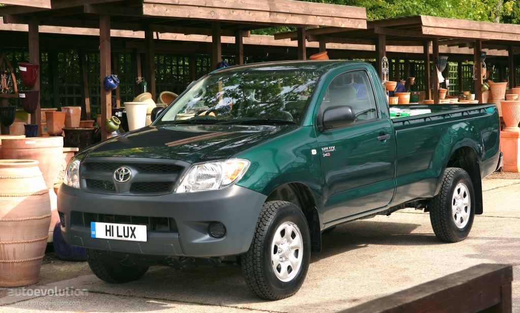 Toyota Hilux photo 2