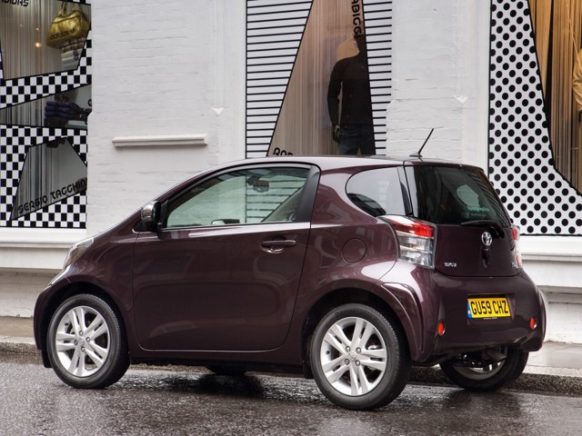 Toyota Iq photo 63