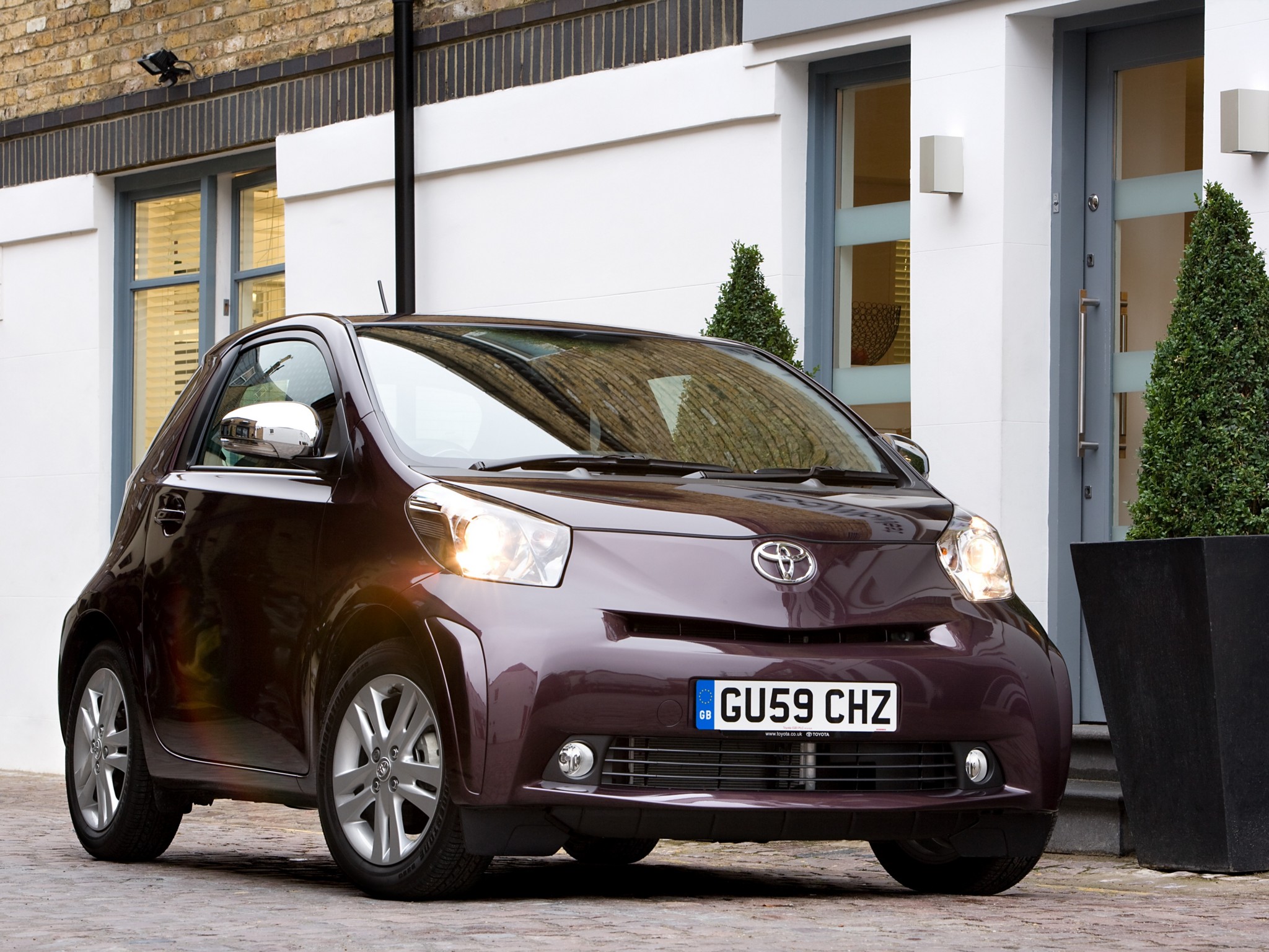 Toyota Iq photo 67