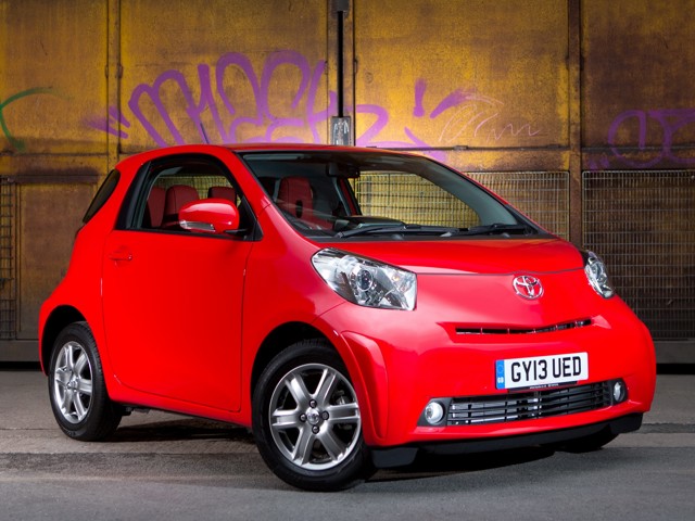 Toyota Iq photo 70