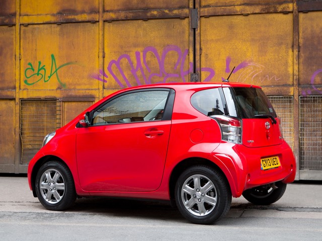 Toyota Iq photo 71