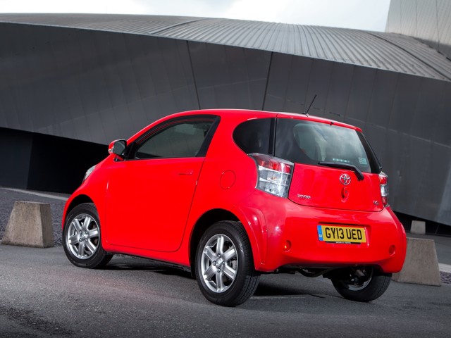 Toyota Iq photo 74