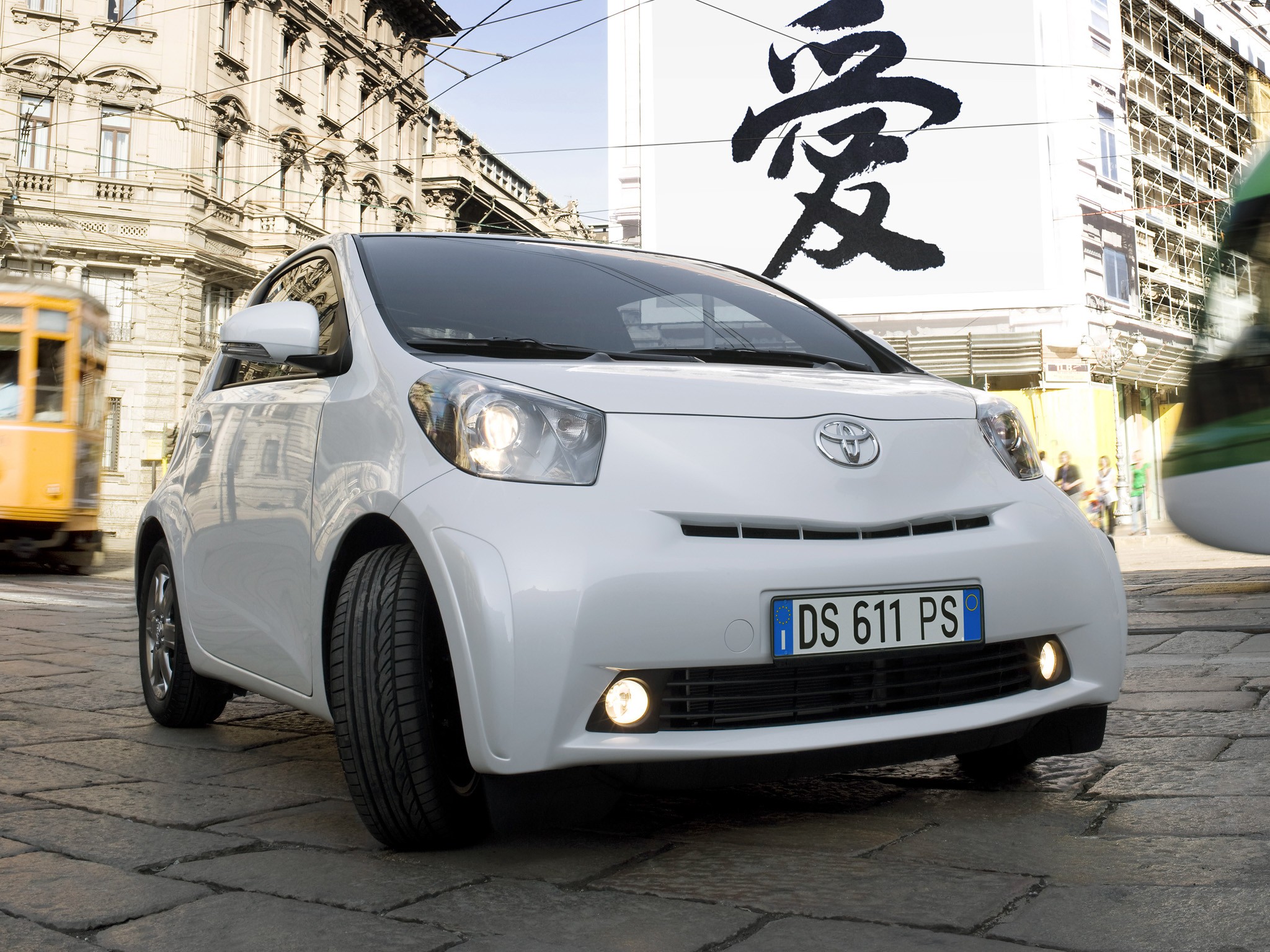 Toyota Iq photo 83