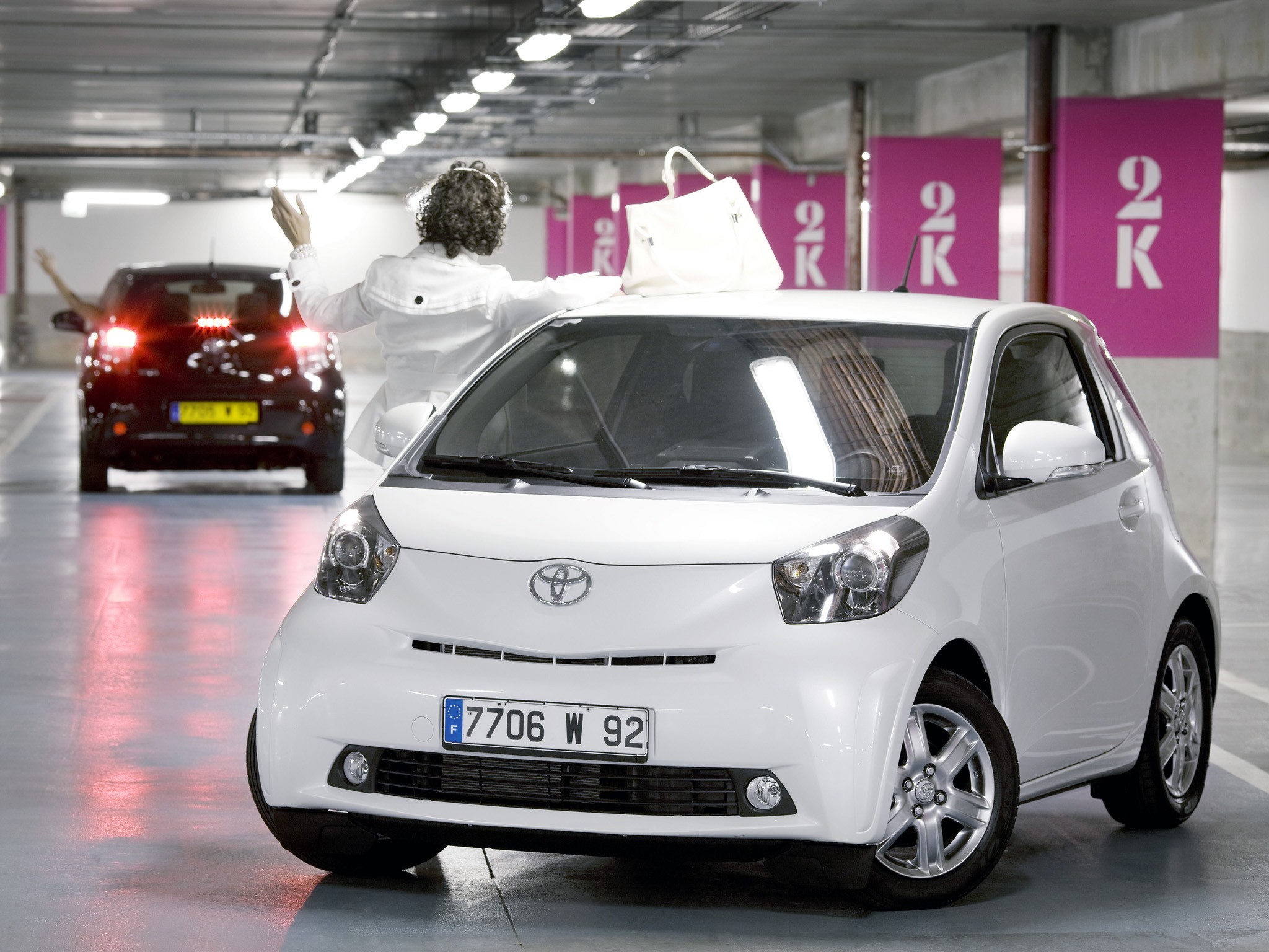 Toyota Iq photo 89