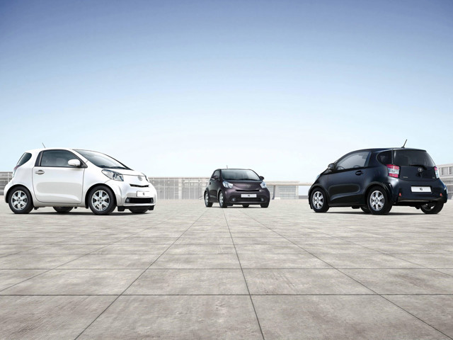 Toyota Iq photo 31