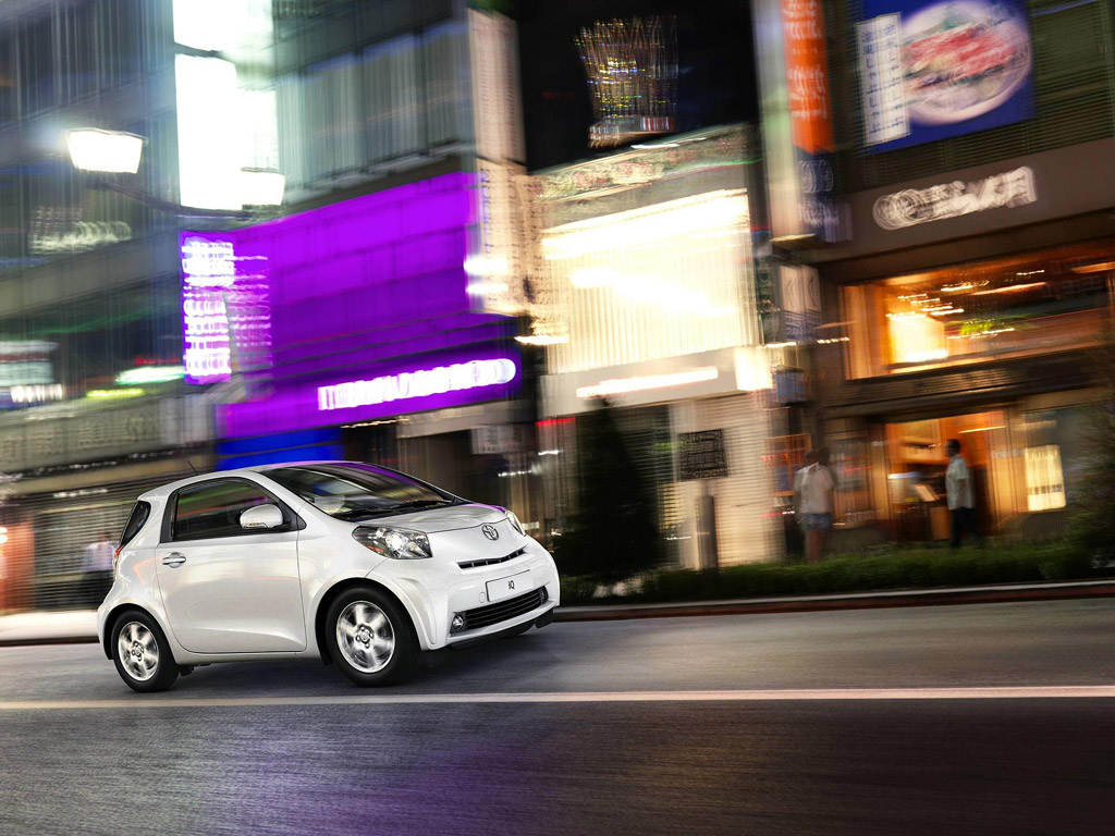 Toyota Iq photo 32
