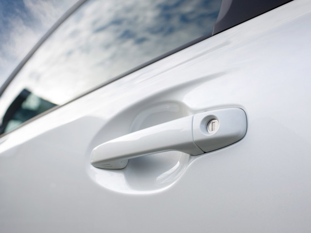 Toyota Iq photo 44