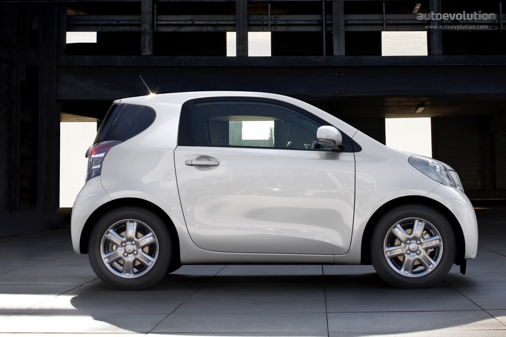 Toyota Iq photo 15