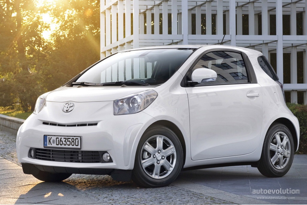 Toyota Iq photo 19
