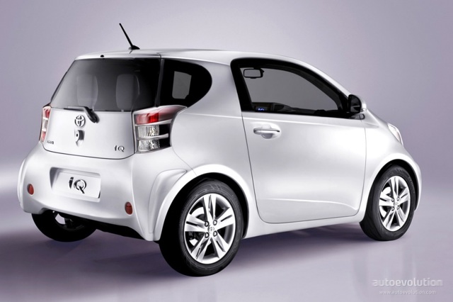 Toyota Iq photo 2