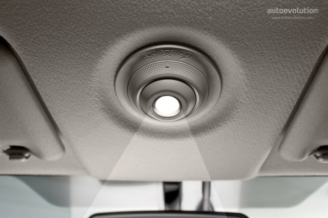Toyota Iq photo 110