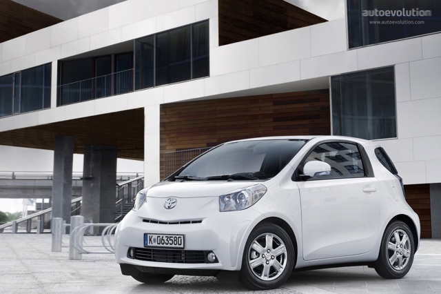 Toyota Iq photo 7