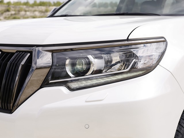 Toyota Land Cruiser / Prado photo 7